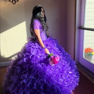 Quinseñera dress